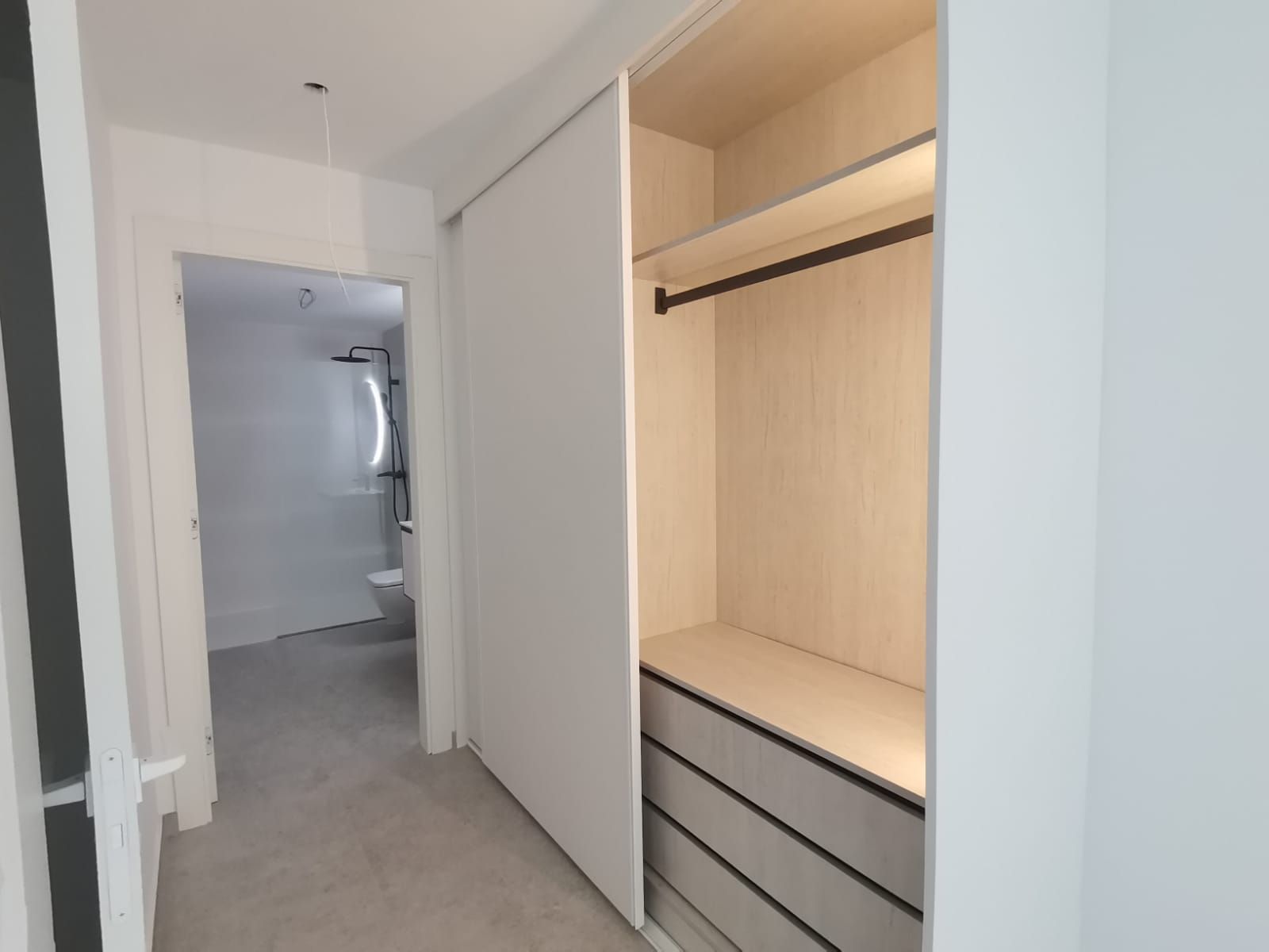 Air conditioning unit in living room, Torreblanca new-build apartment