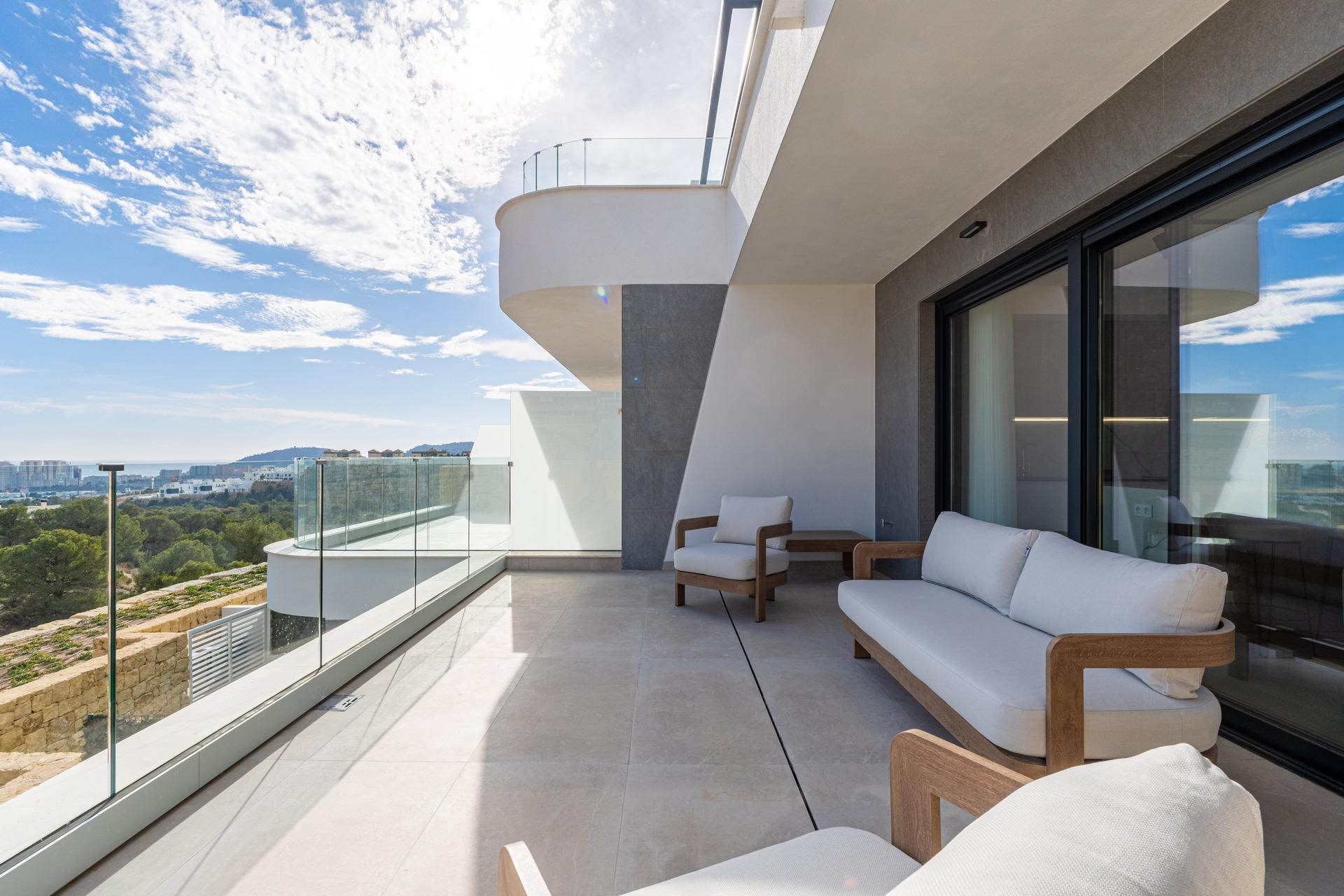 Built-in wardrobes in bedroom of new-build apartment, Camporrosso Village, Finestrat