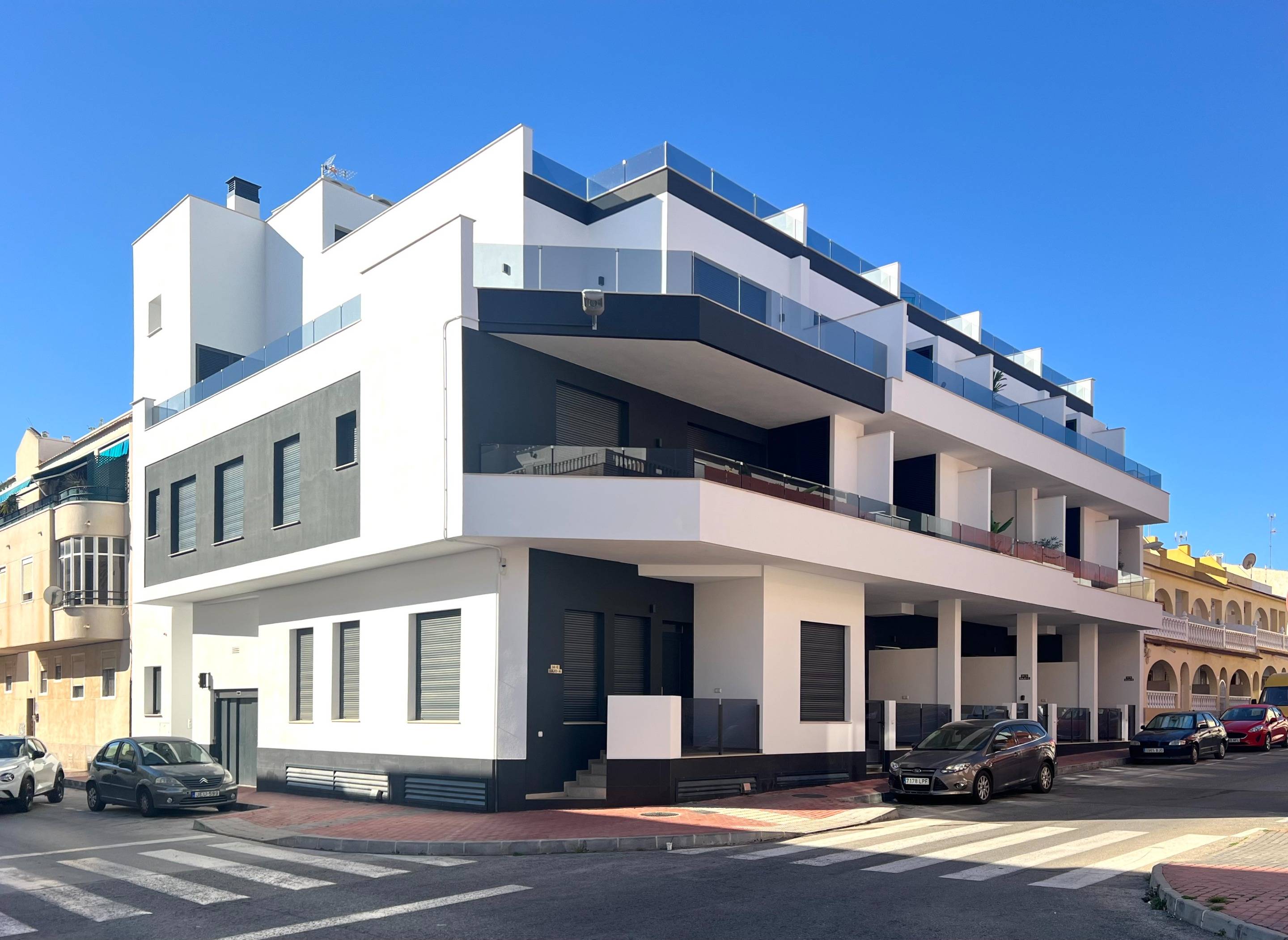 Surrounding neighbourhood of new-build complex in Centro, Torrevieja
