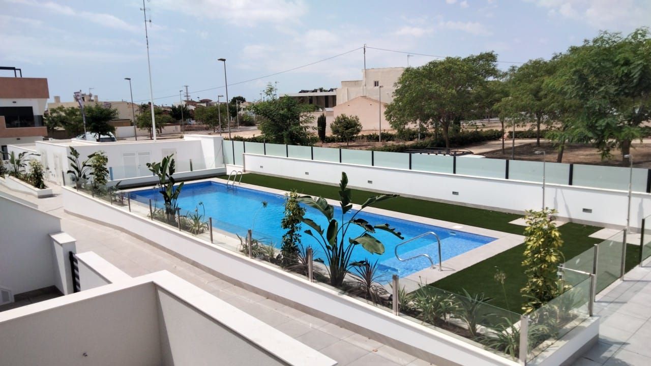 Outdoor area adjacent to ground-floor unit, Las Higuericas development