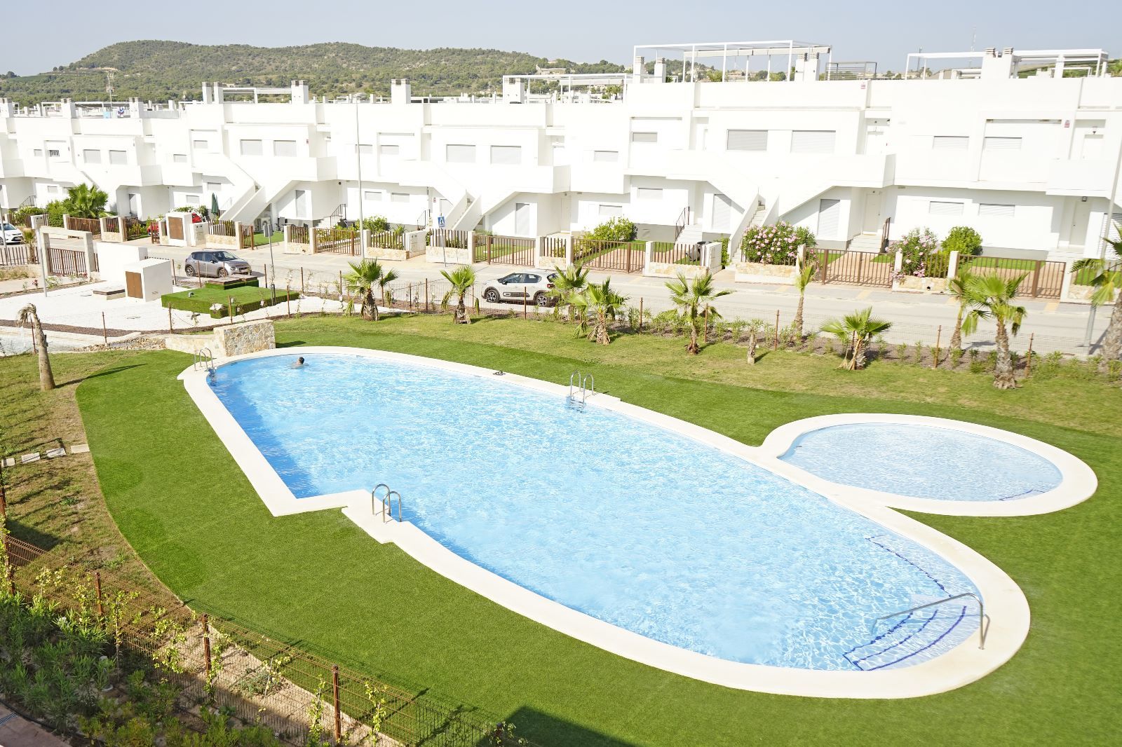Open-plan living area in 2-bedroom new-build bungalow, Desamparados, Orihuela