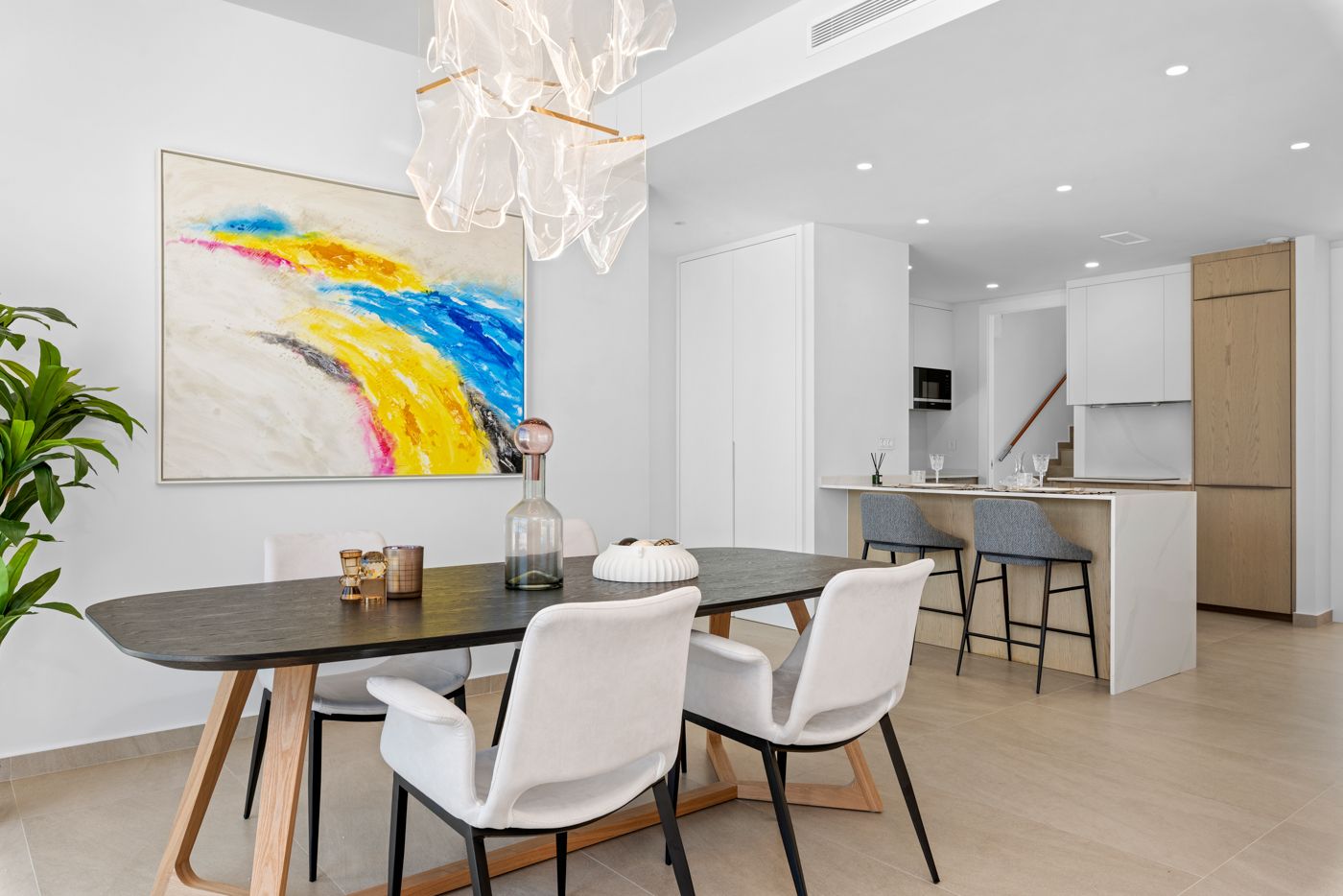 Upper floor corridor in 3-bedroom new-build villa, Campoamor