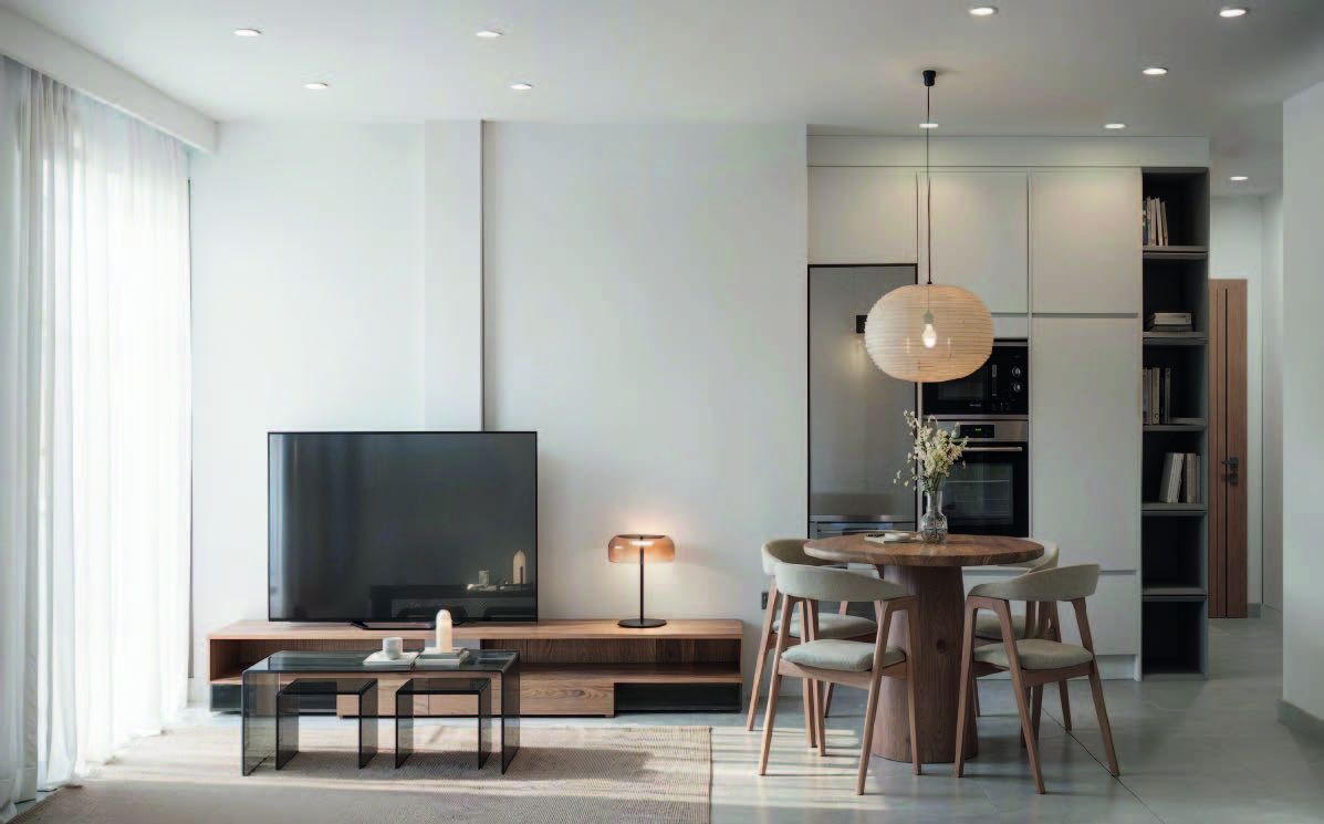 Open-plan living and dining area with modern fitted finishes in 2-bedroom apartment, Paseo Maritimo