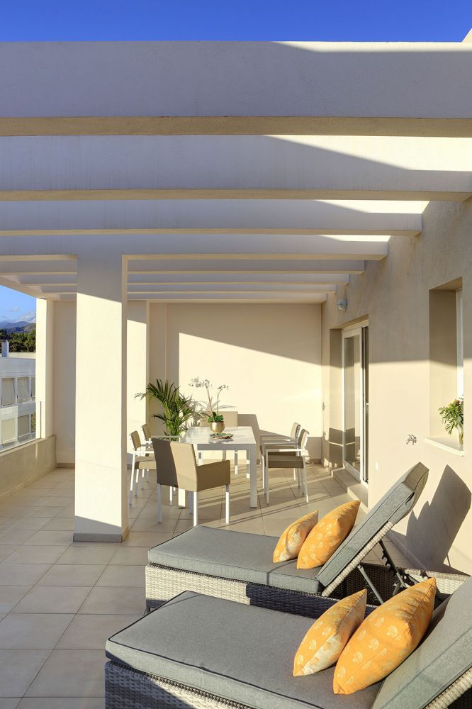 Living room with fitted finishes in new-build apartment, Rodeo Alto, Marbella