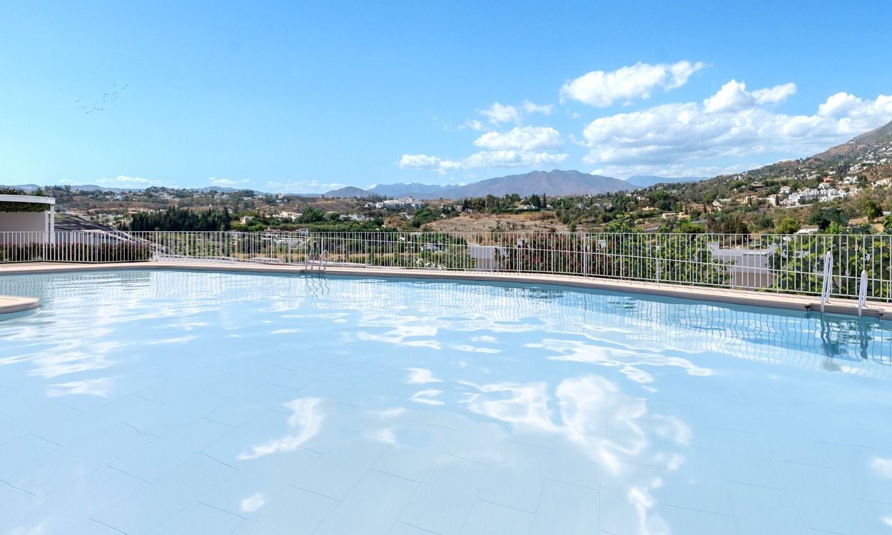 Second bathroom in 3-bedroom new-build penthouse, Los Pacos, Fuengirola