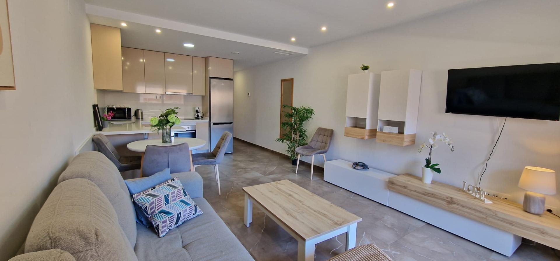 Communal pool and barbecue area of the residential complex, Centro, Torrevieja