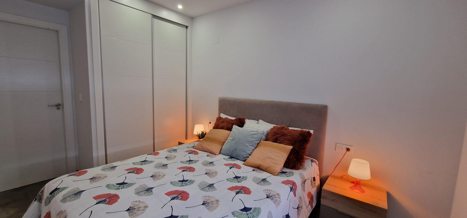 Hallway leading to bedrooms, 4-bedroom apartment, Centro, Torrevieja