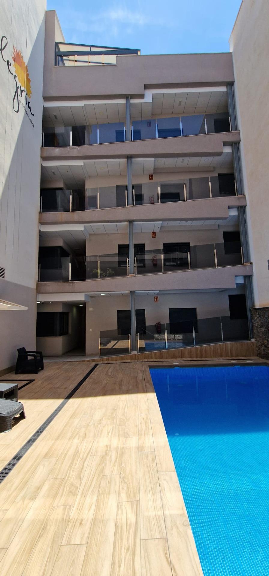 Upper-floor building detail, residential block, Centro, Torrevieja