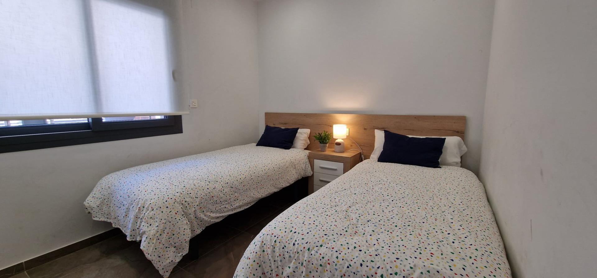 Second bedroom in 4-bedroom apartment, Centro, Torrevieja