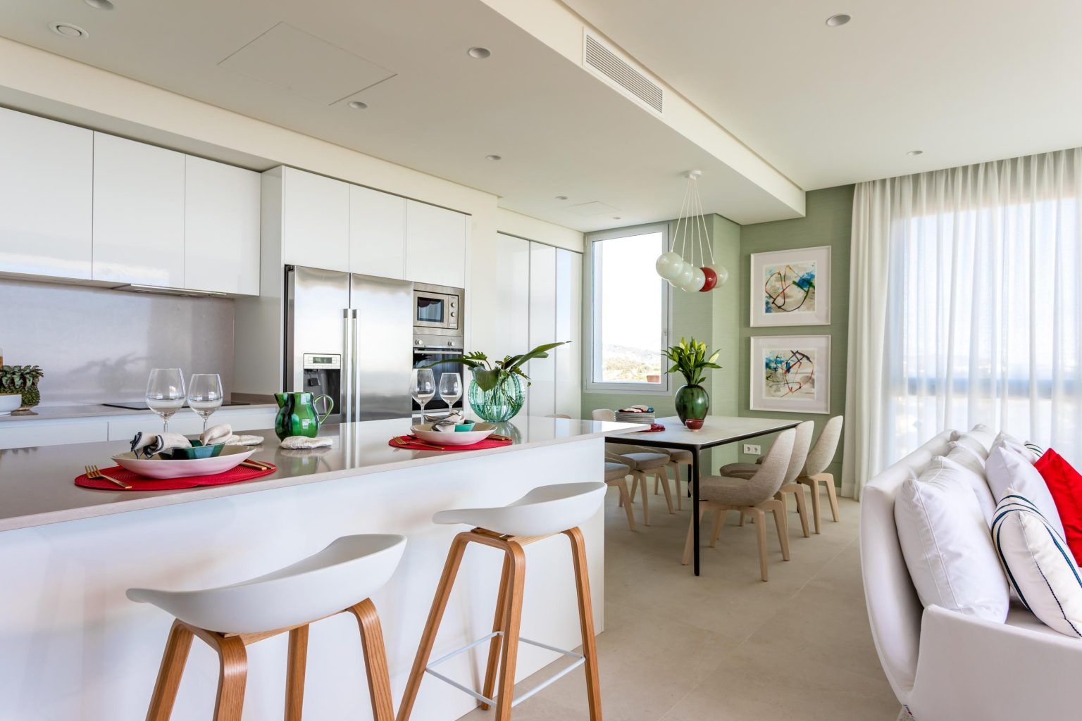 Living room seating area in 3-bedroom ground-floor apartment, Montemayor-Marbella Club