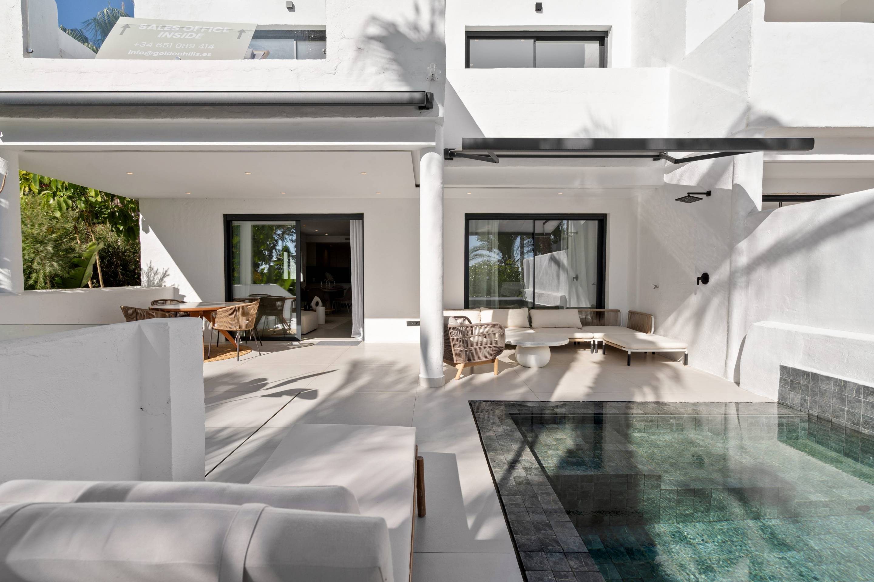 Built-in storage in bedroom of 3-bedroom penthouse, Paraiso-Barronal