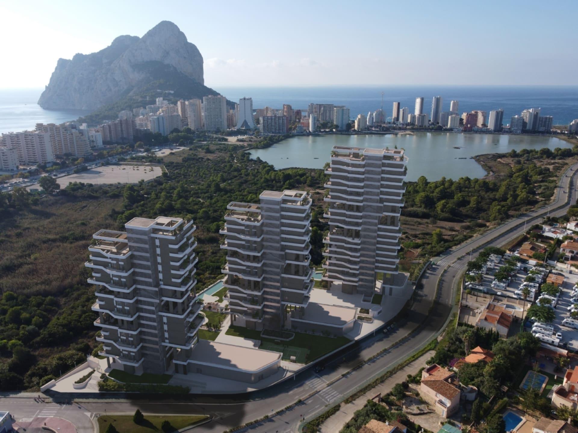 Community gym with equipment in new-build development, Playa de Fossa-Levante, Calpe