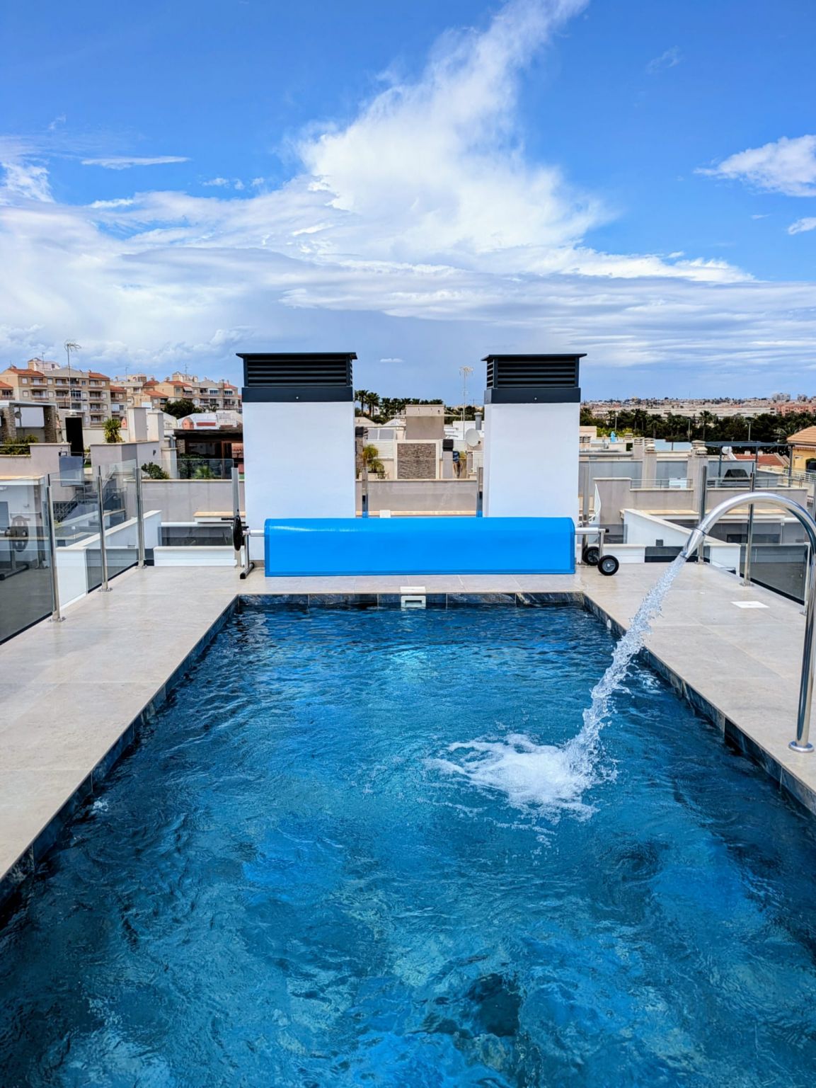 Double bedroom with built-in storage, new-build apartment, Centro, Torrevieja