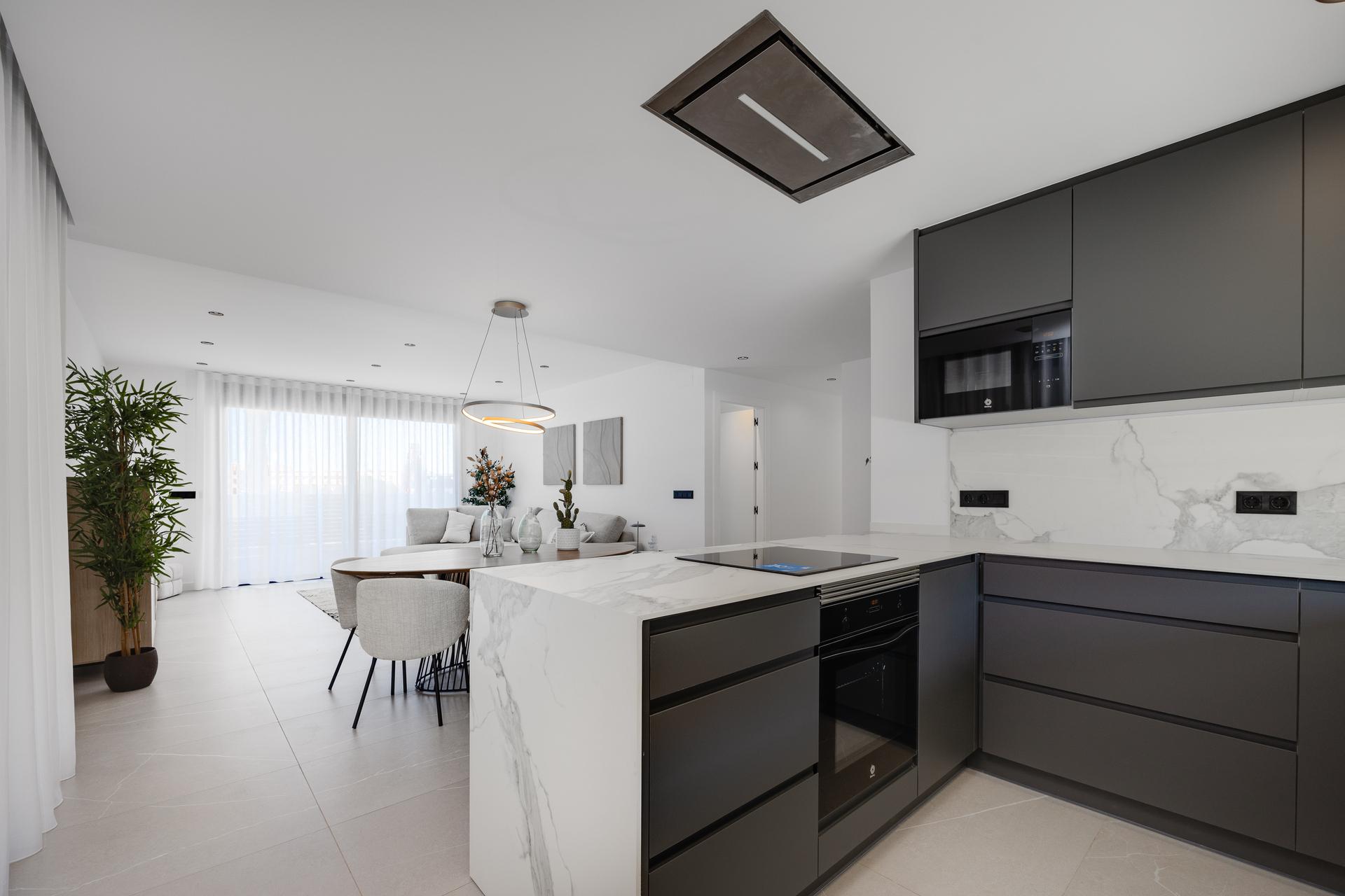 Off-road parking and driveway approach at new-build villa, Torreblanca