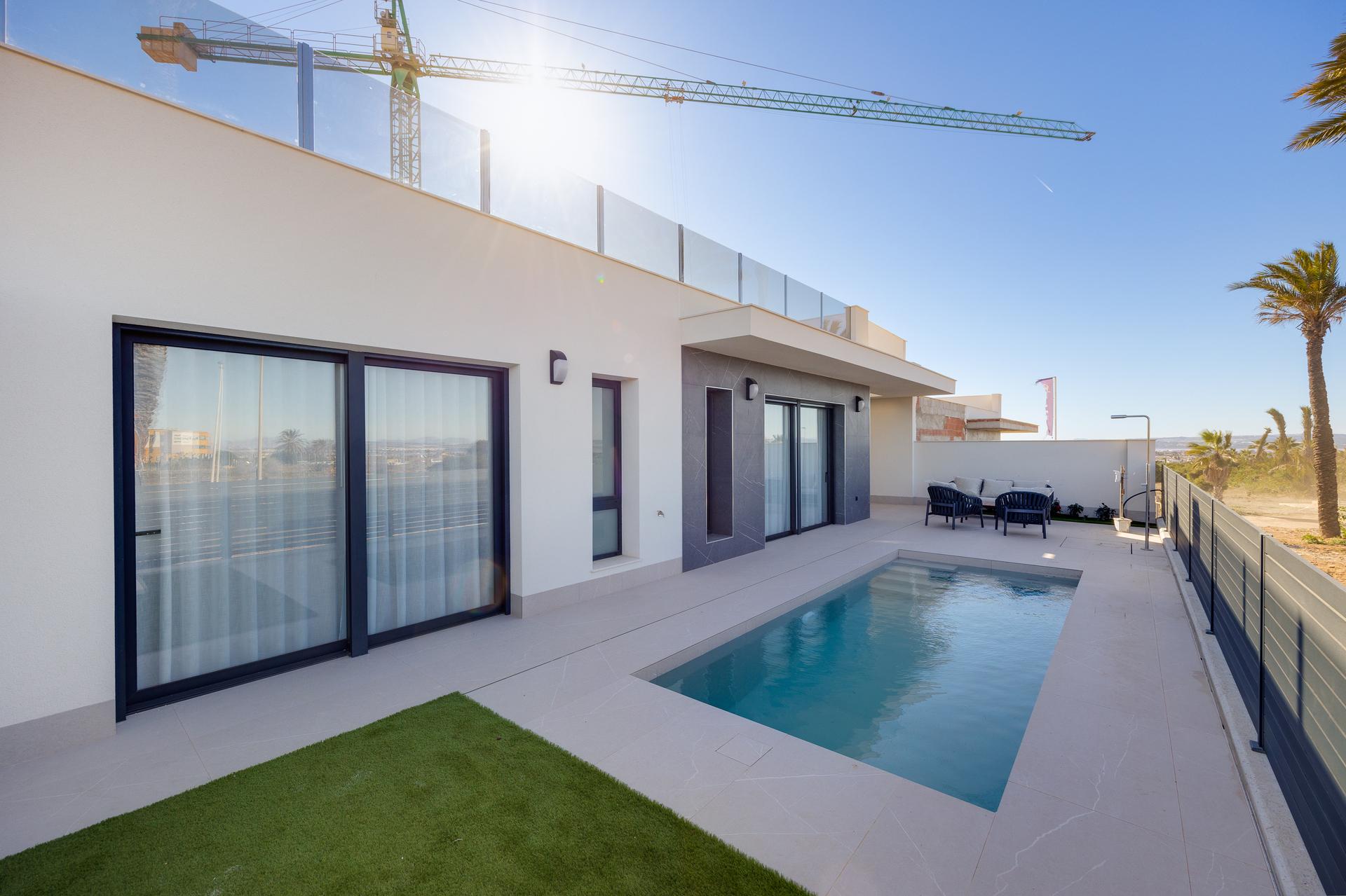 Interior finish detail in 3-bedroom new-build villa, Torreblanca