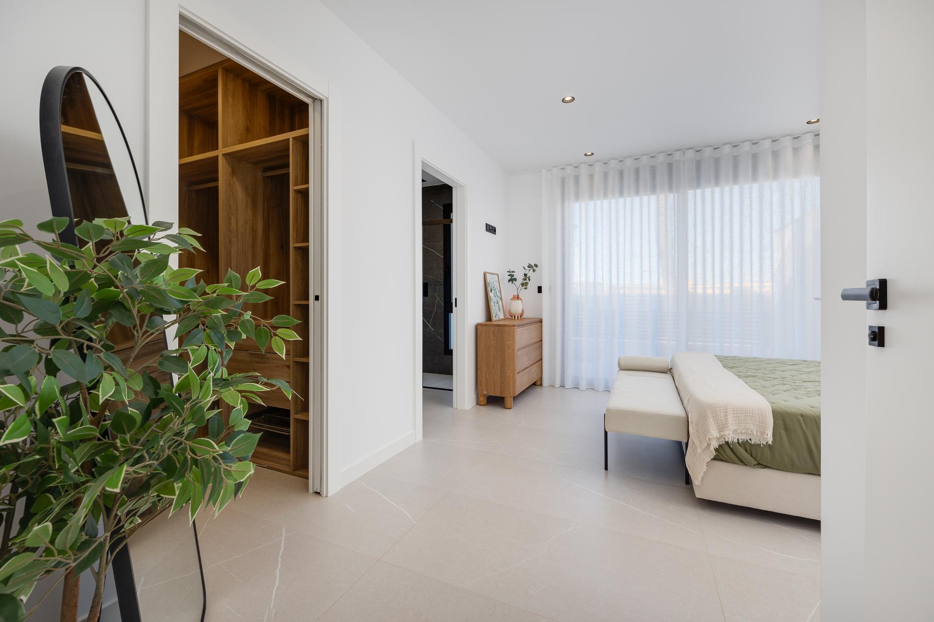 Entrance area of single-storey new-build villa in Torreblanca, Torrevieja