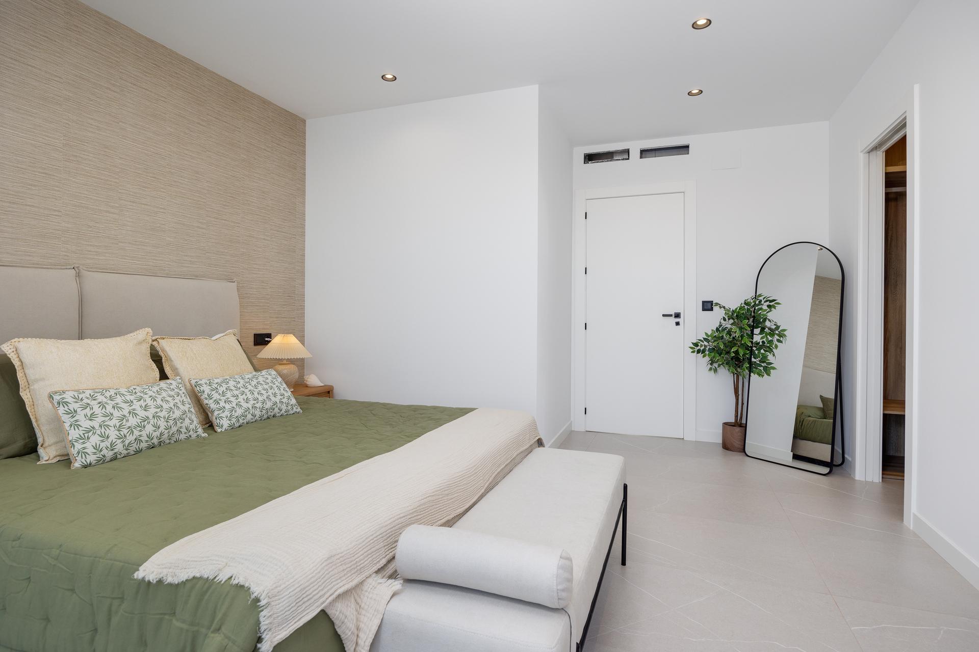 Living and dining area in 141m2 new-build villa, Torreblanca, Torrevieja