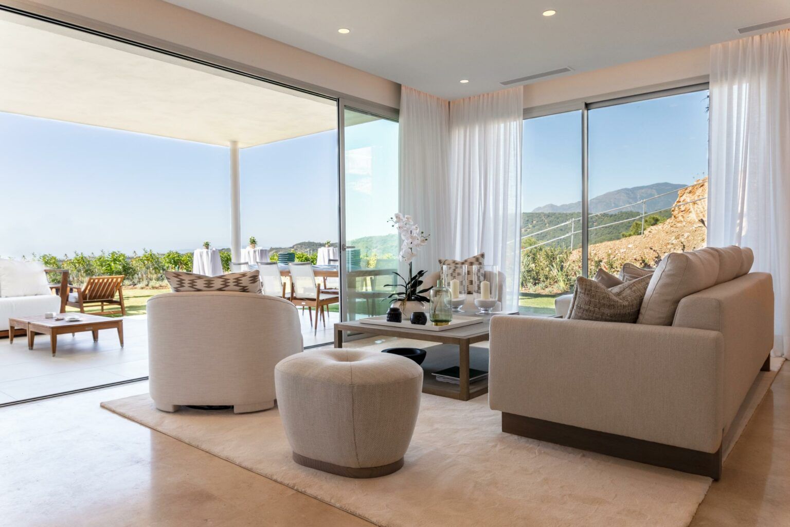 En-suite bathroom with shower enclosure in penthouse, Montemayor-Marbella Club, Benahavis