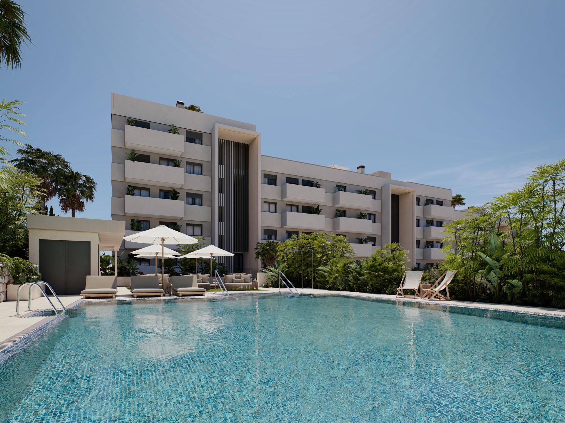 Master bedroom with built-in wardrobes in 3-bedroom apartment, Las Mesas, Estepona