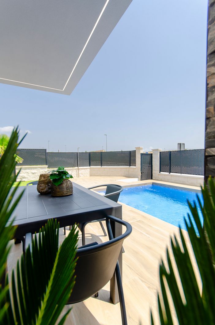 Optional private pool shown in new-build townhouse development, Desamparados