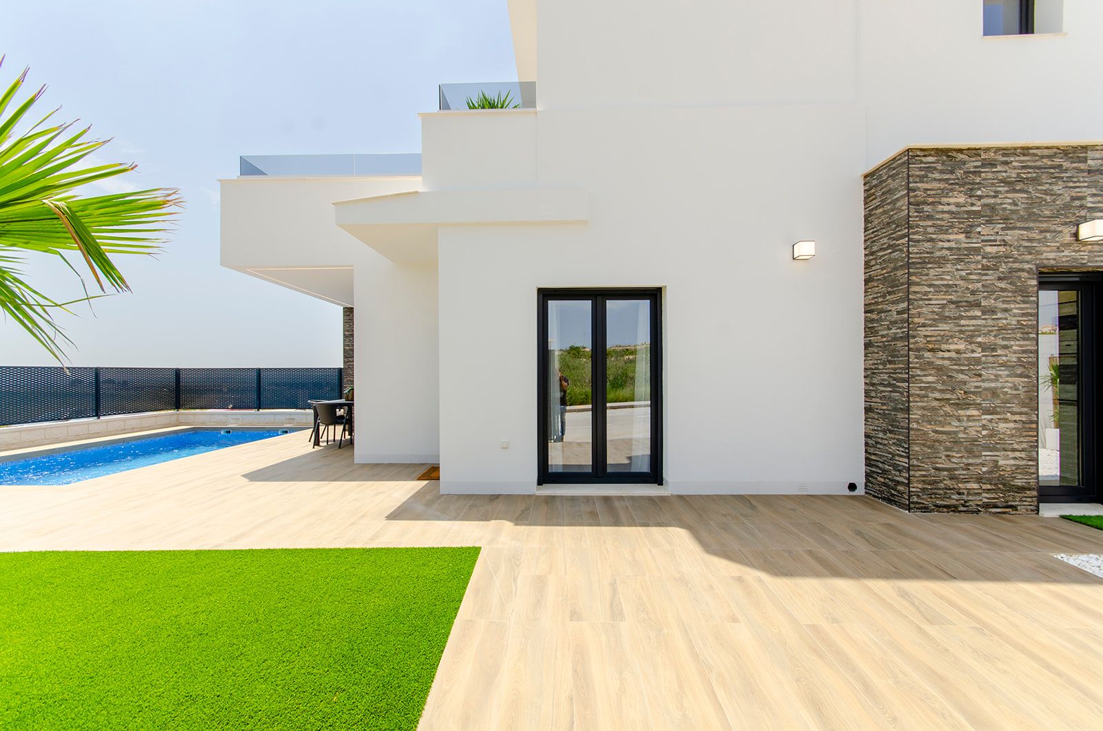 Second bedroom in 3-bedroom new-build townhouse, Desamparados, Orihuela