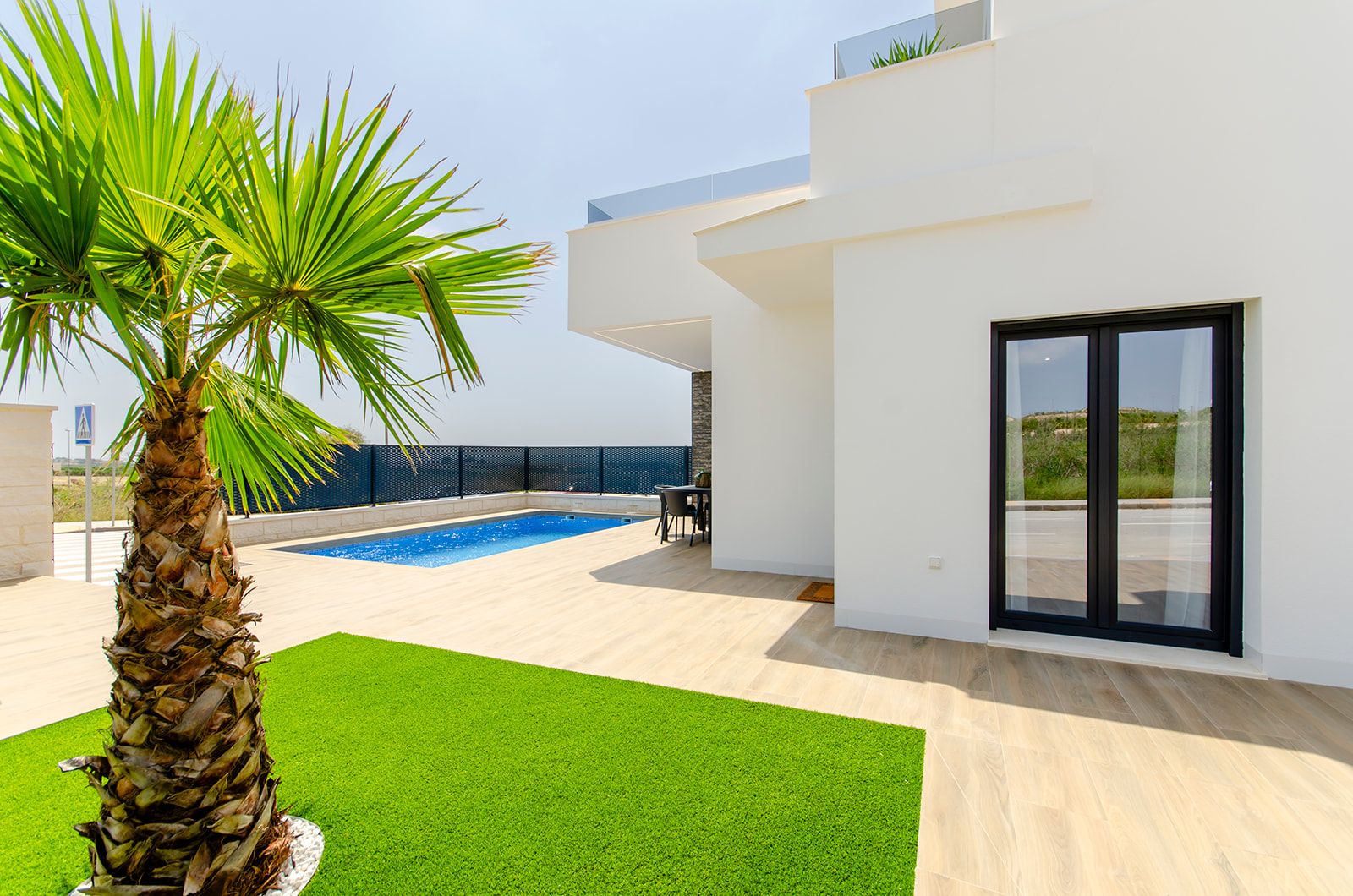 Third bedroom with electric shutters, new-build townhouse, Desamparados, Orihuela