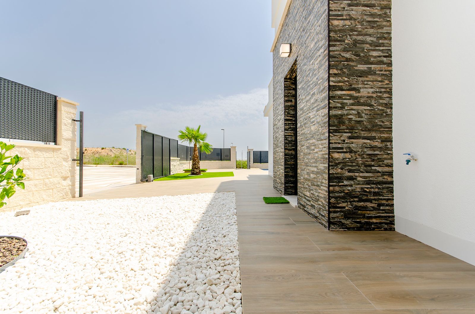 Private garden area of new-build townhouse, Vistabella, Orihuela