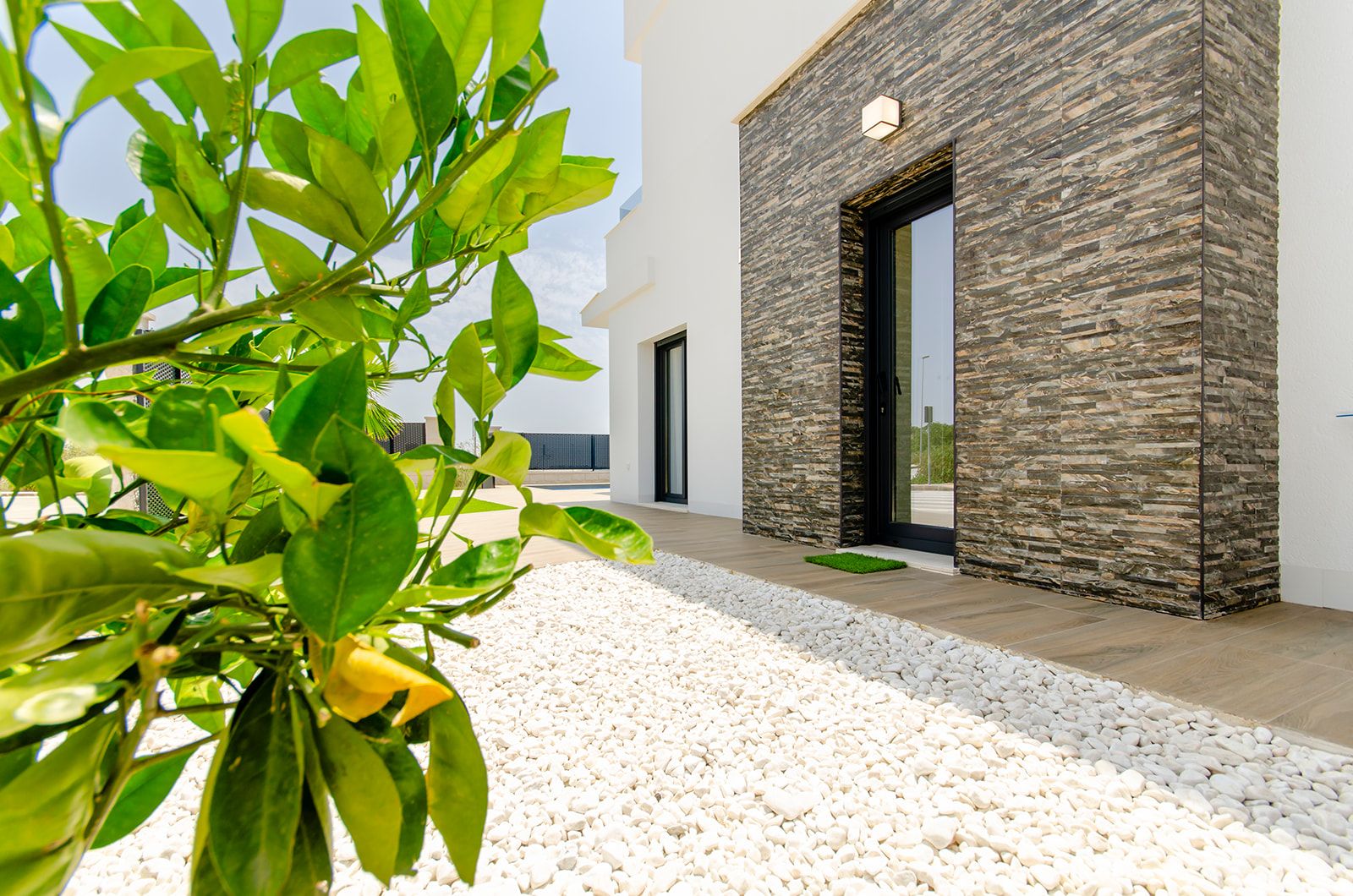 Rear terrace of 3-bedroom new-build townhouse, Vistabella, Orihuela