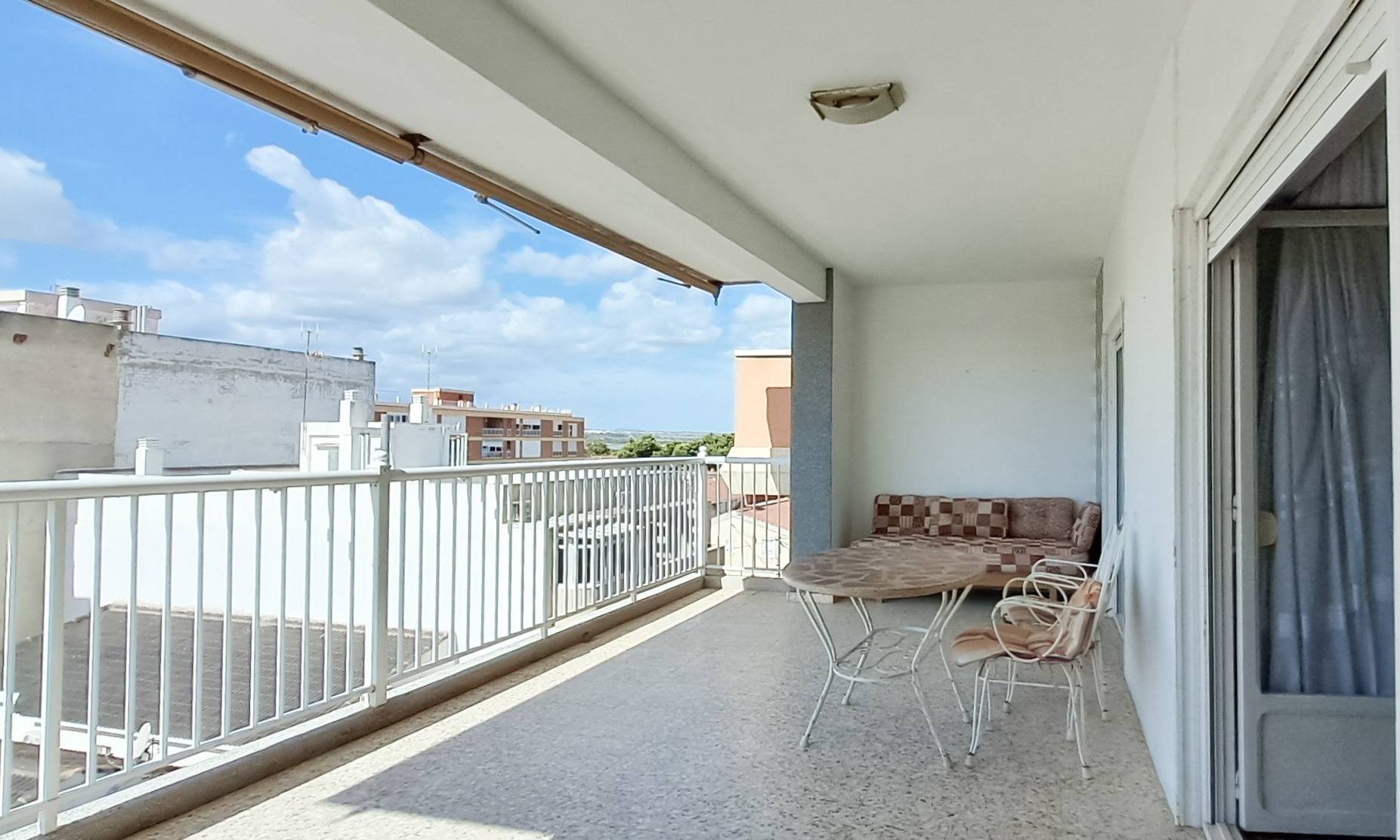 Entrance door to penthouse, Playa de los Naufragos, Torrevieja