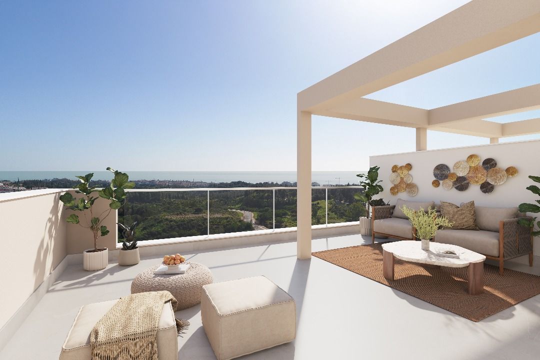 Garden and communal pool of new-build development, Hipódromo-Cerrado del Águila
