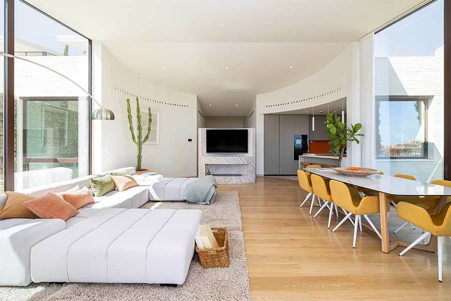 Internal lift cabin in 4-bedroom new-build villa, El Higuerón, Fuengirola