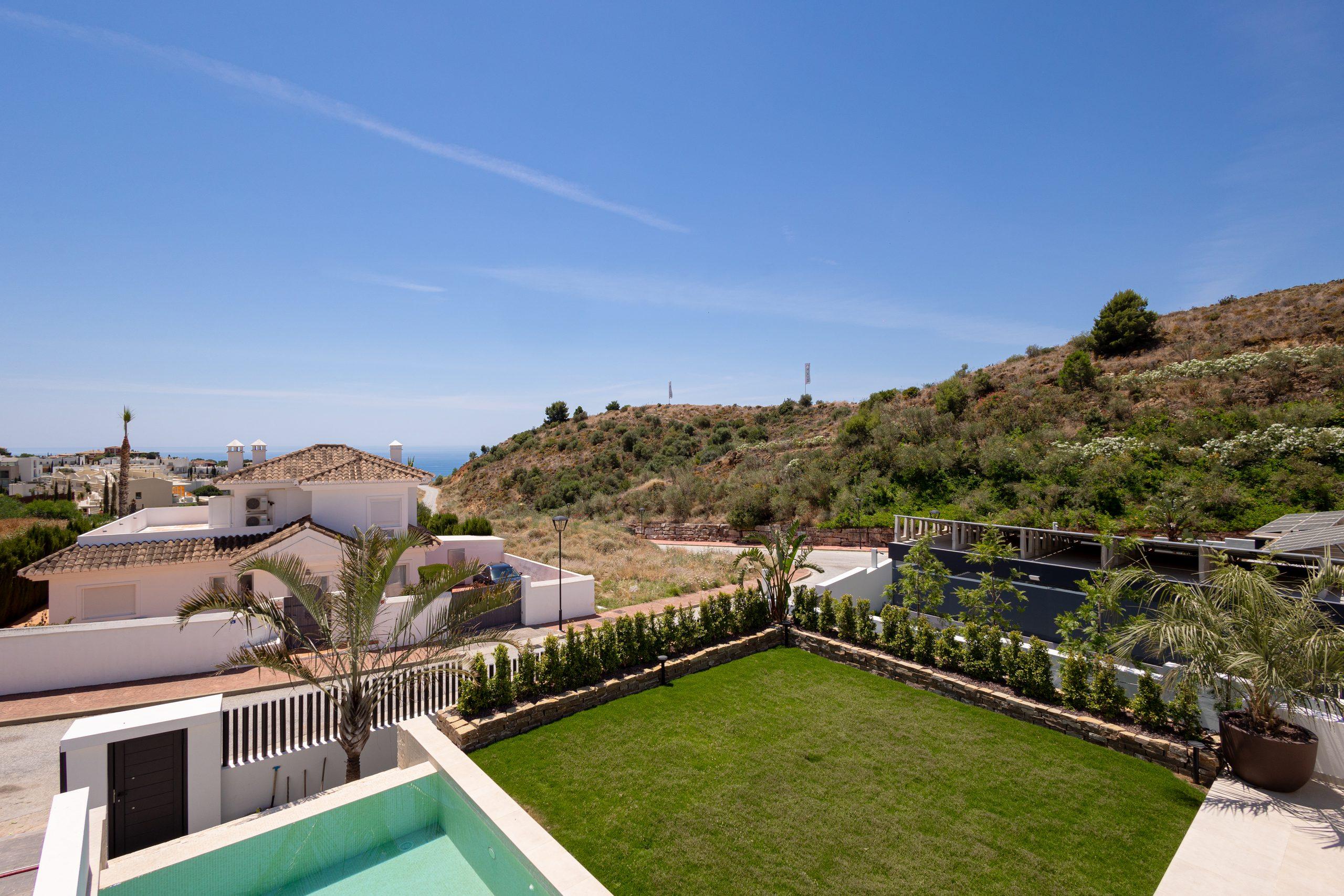 Third bedroom in 4-bedroom new-build villa, Mijas Pueblo