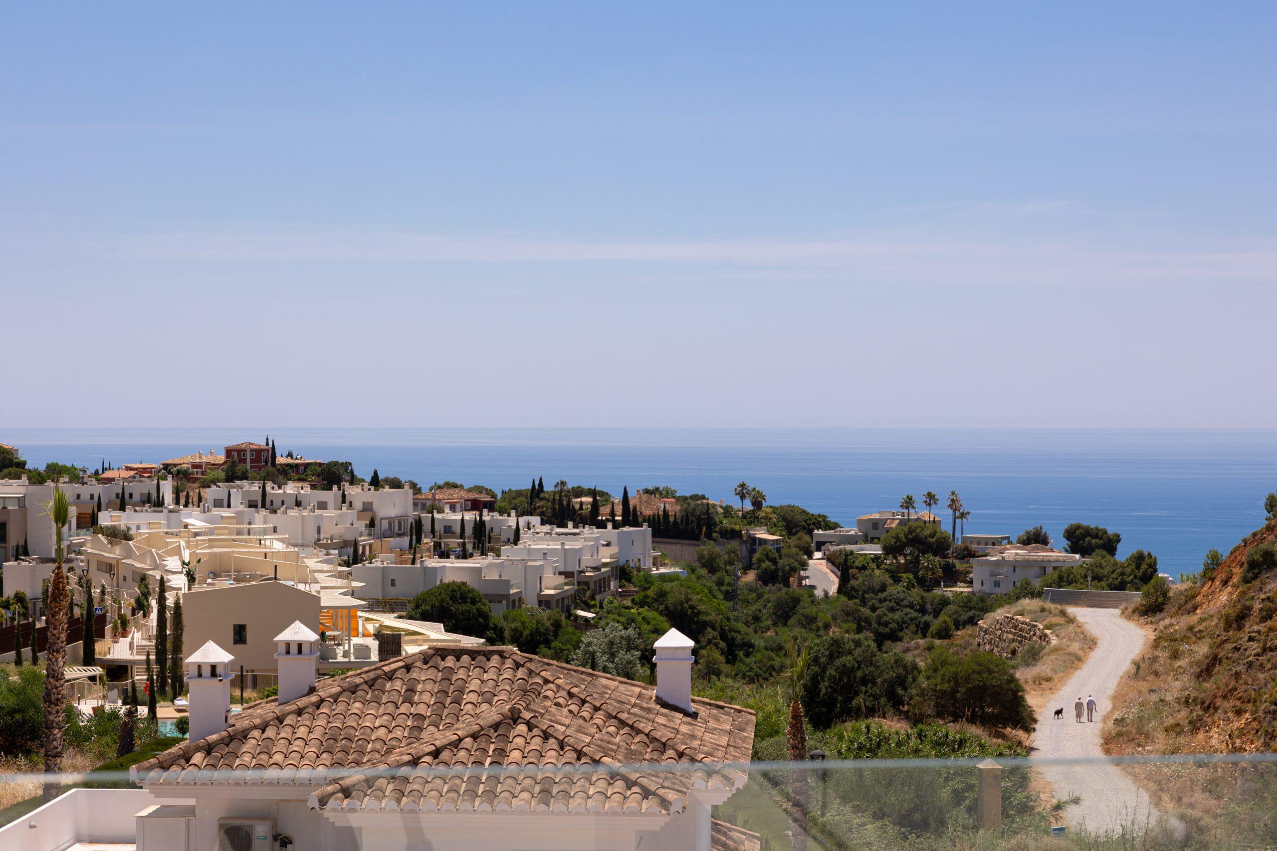 Garden and exterior of 4-bedroom new-build villa, Mijas Pueblo