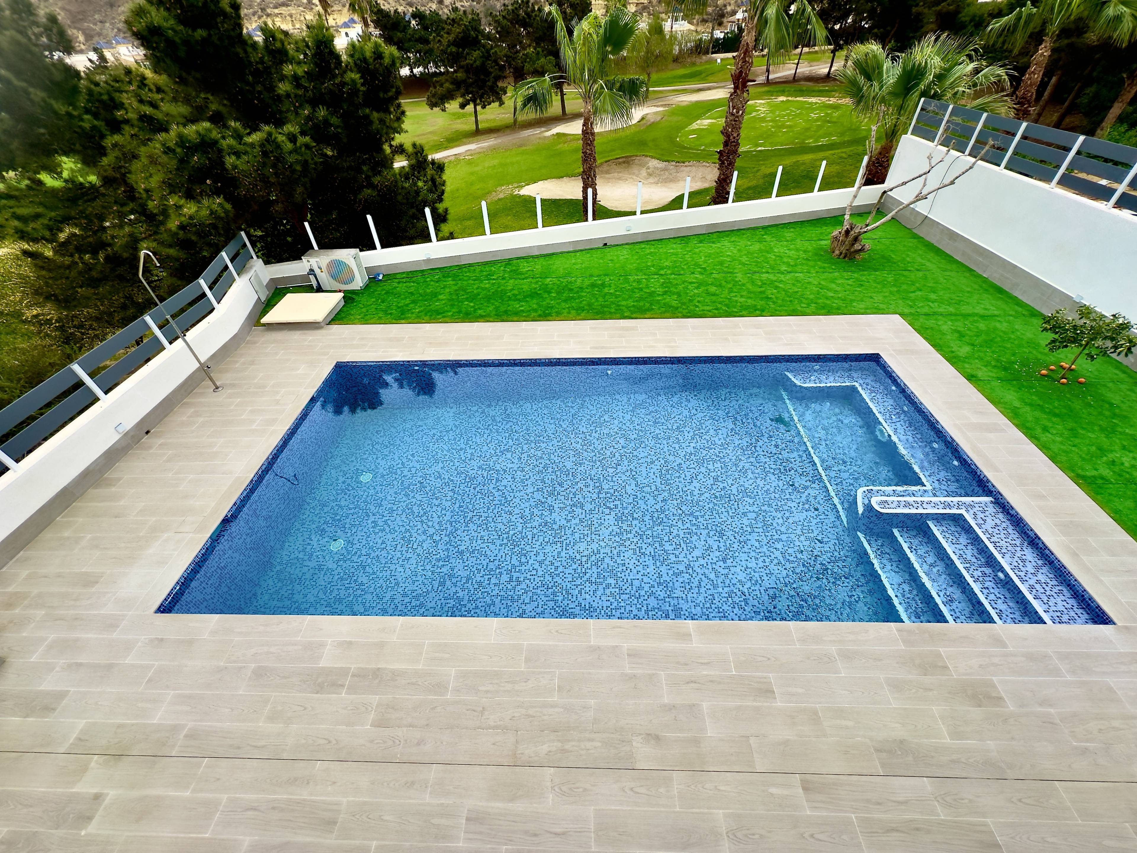 Shower room in 4-bedroom new-build villa, La Marquesa