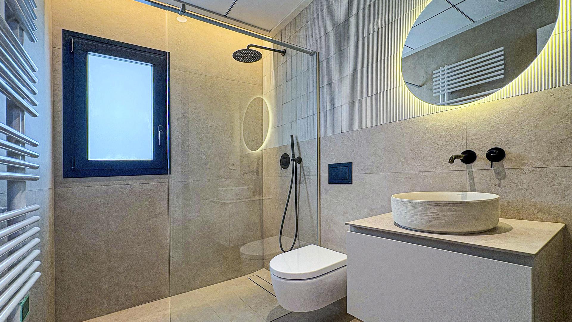 Built-in storage in bedroom of 4-bedroom villa, Ciudad Quesada