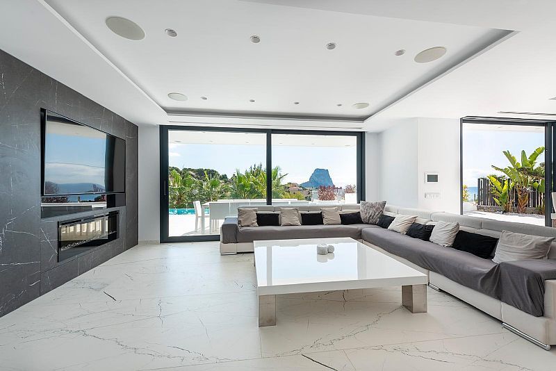 Interior corridor on ground floor of 4-bedroom villa, Manzanera, Calpe