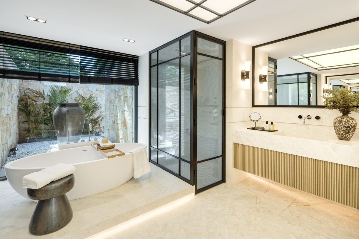 Third bedroom in new-build villa, Puerto Banús, Marbella