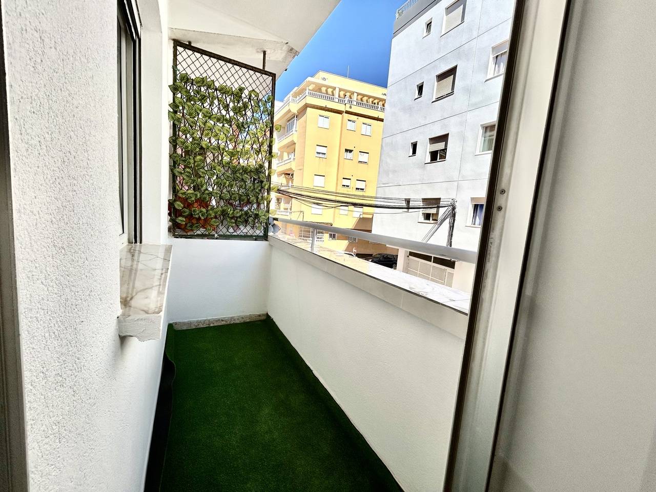 Living area in renovated 3-bedroom apartment, Centro, Torrevieja