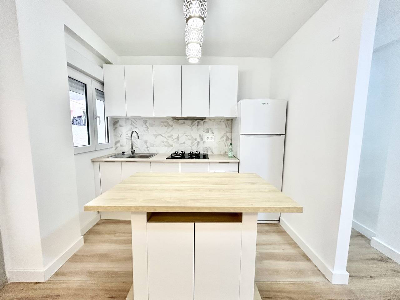 Bedroom two in renovated 3-bedroom apartment, Centro, Torrevieja