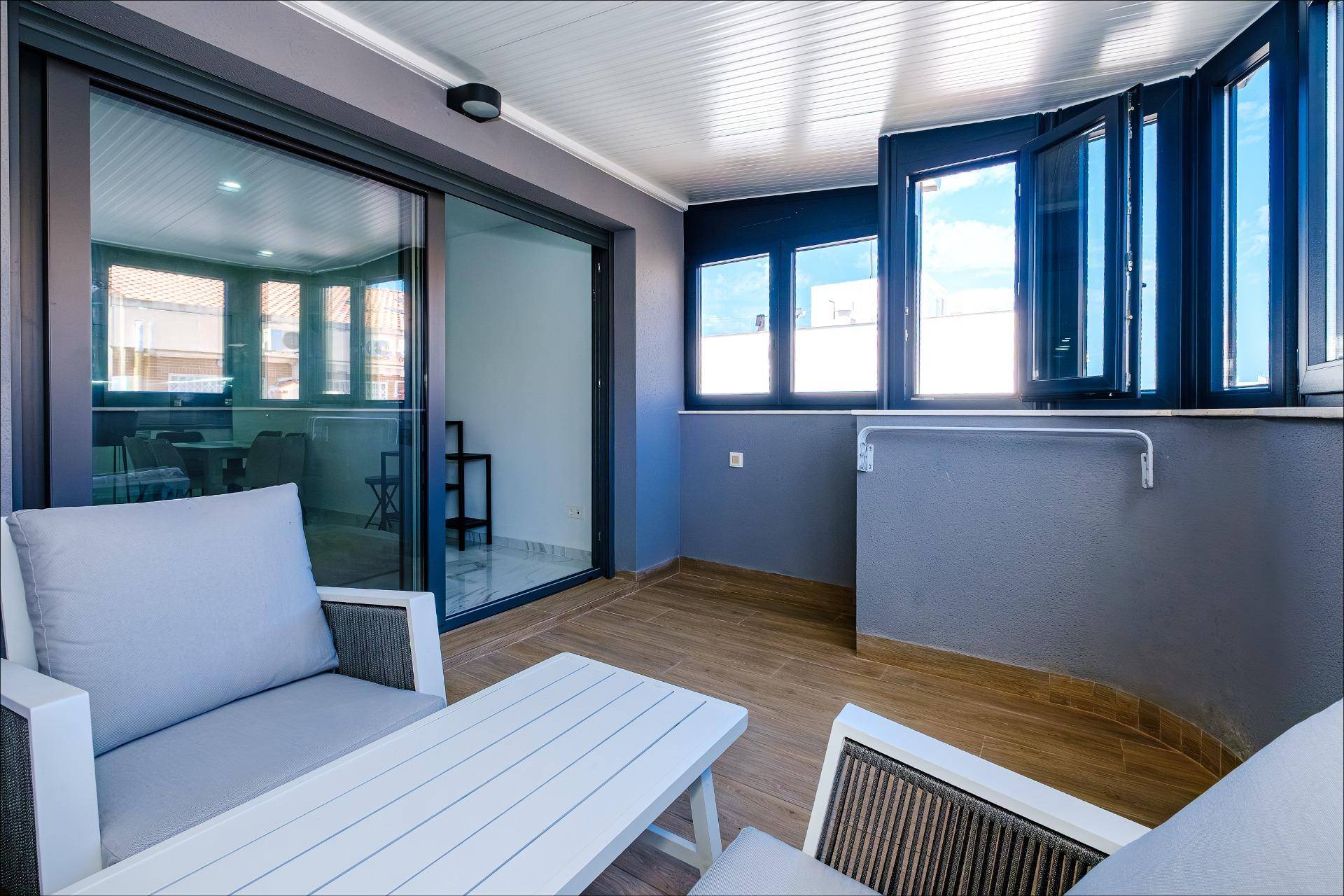 Built-in wardrobe storage in bedroom, 4-bedroom apartment, Torrevieja