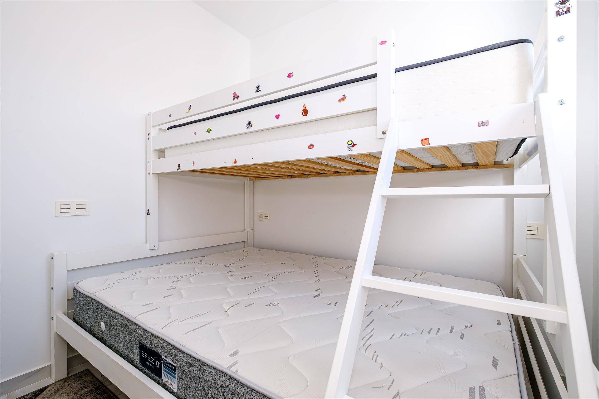Hallway storage cupboard in 4-bedroom apartment, Torrevieja