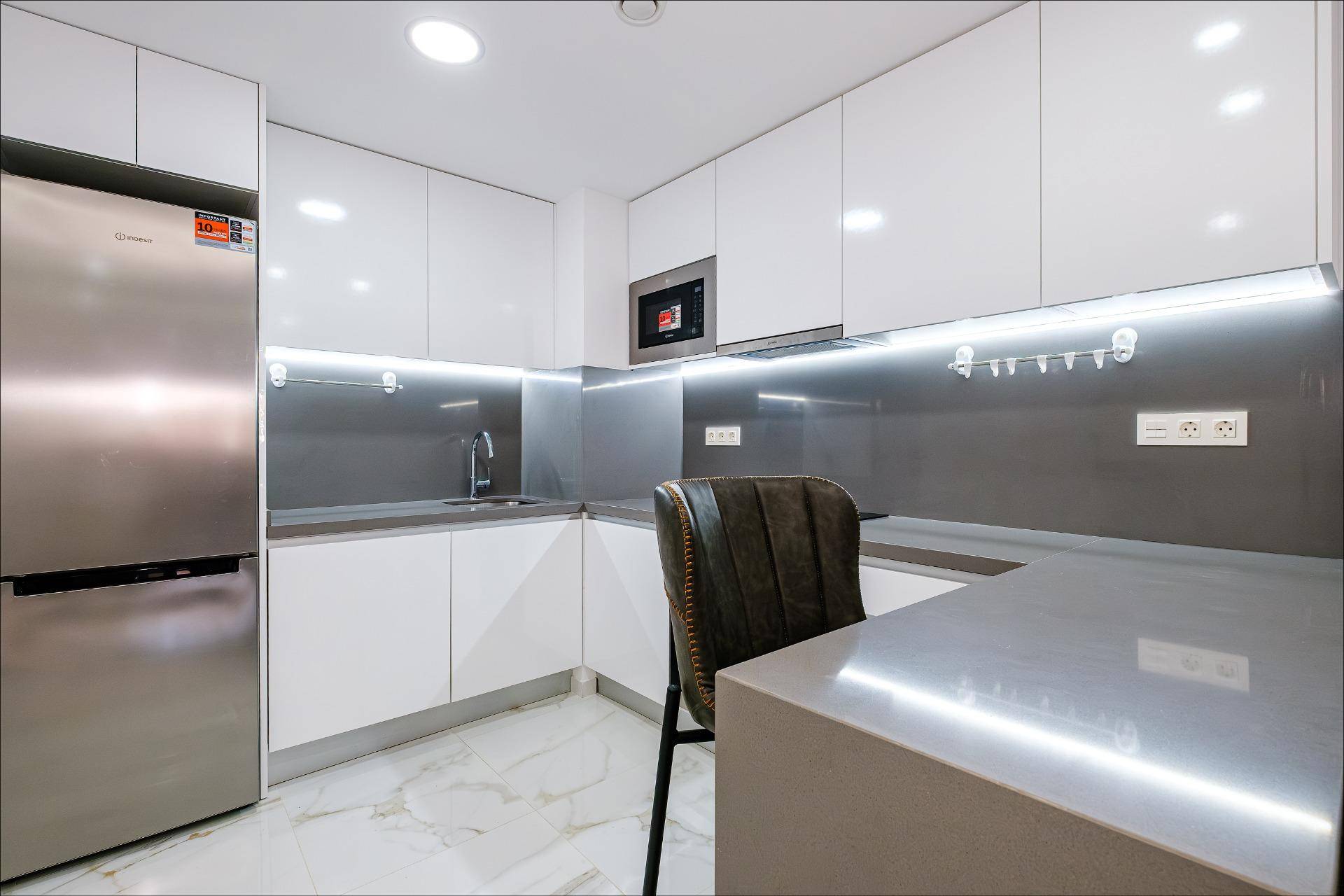 Main bedroom in 4-bedroom apartment, Estación de Autobuses, Torrevieja