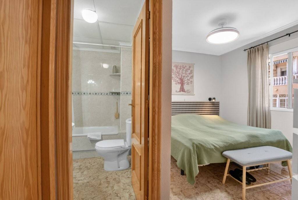 Second bedroom in 3-bedroom apartment, Centro, Torrevieja