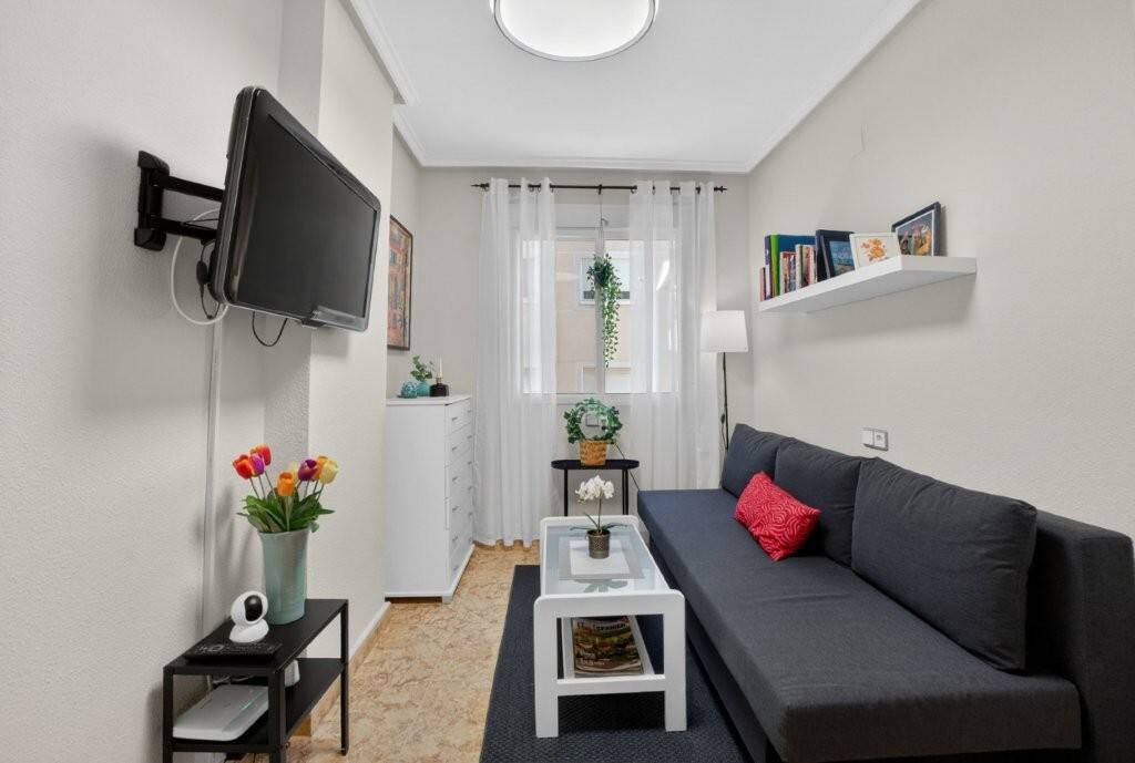 Third bedroom in 3-bedroom apartment, Centro, Torrevieja