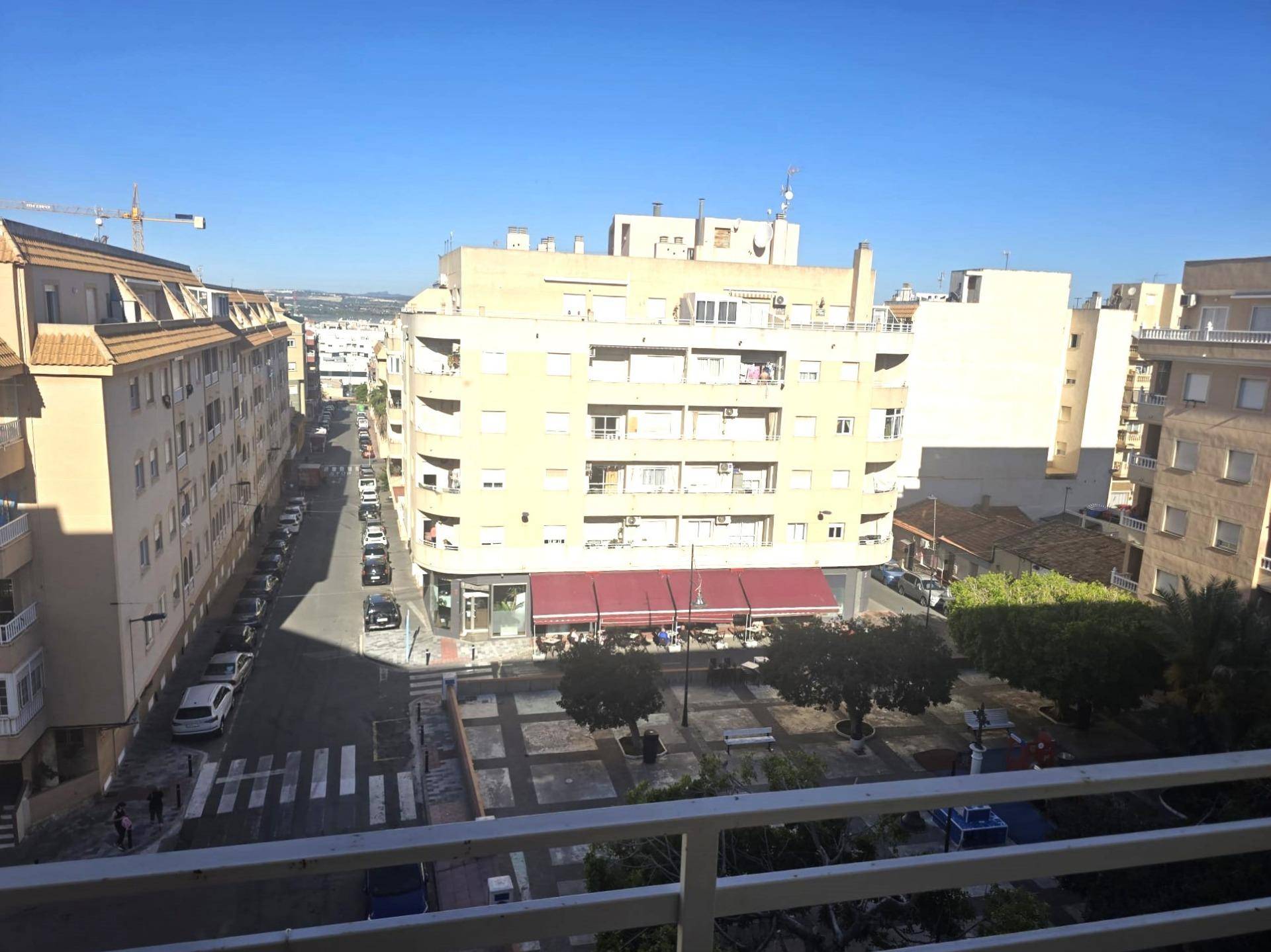 Living room with air conditioning unit in 2-bedroom ground-floor apartment, Centro, Torrevieja