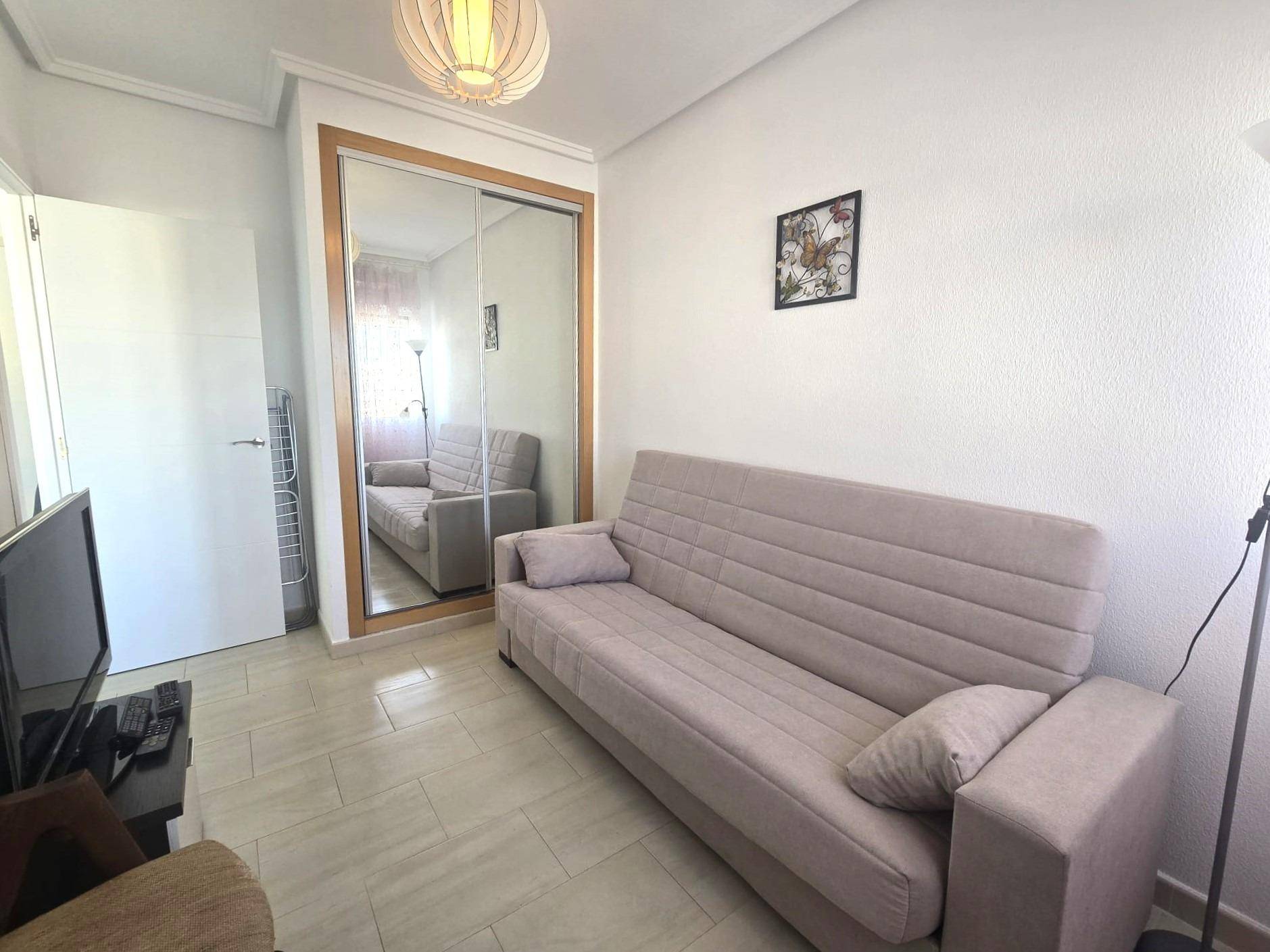 Private terrace with outdoor space, ground-floor apartment, Centro, Torrevieja