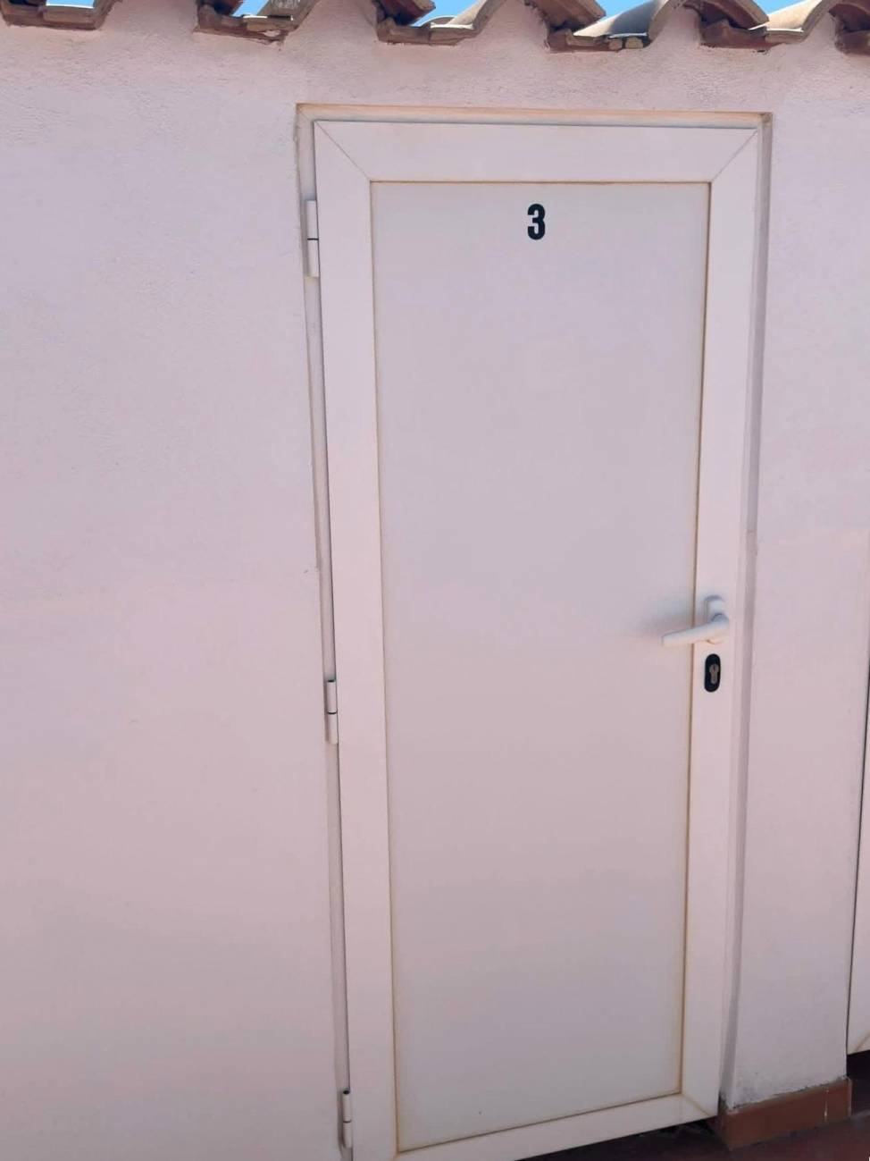 Second bathroom in ground-floor apartment, Playa del Cura, Torrevieja