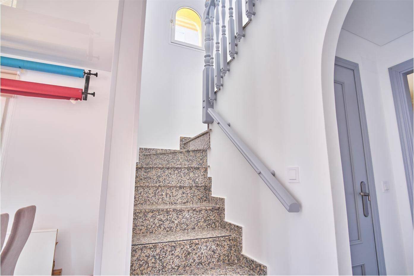 Private parking space on plot of detached villa, Los Montesinos