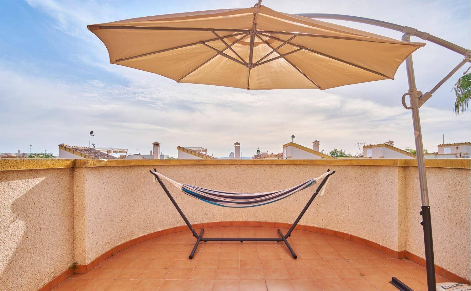 Kitchen with appliances and fittings in detached villa, Los Montesinos