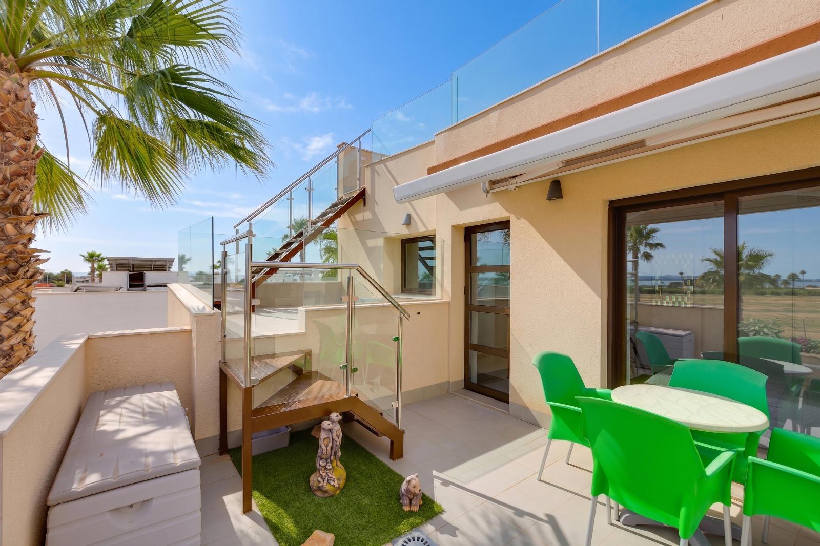 Main bedroom with built-in storage, Pueblo Bravo villa